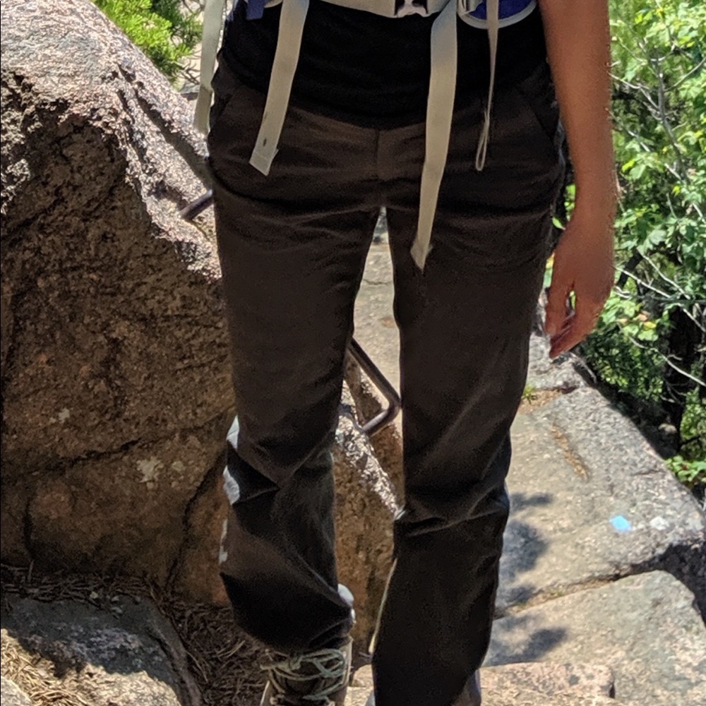 Athleta Trekkie Hike Pant